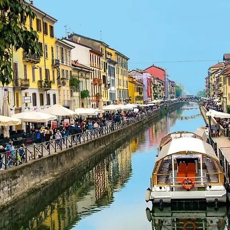 Apartment Navigli, Comfort E Design *